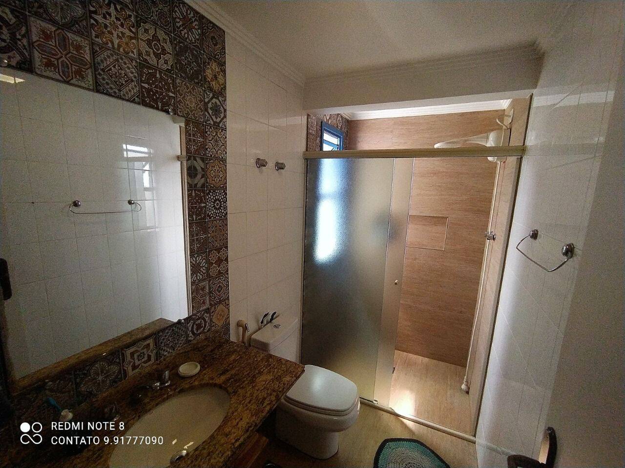Apartamento à venda com 3 quartos, 128m² - Foto 2