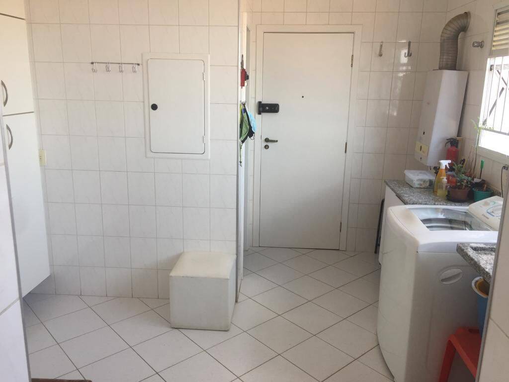 Apartamento à venda com 3 quartos, 128m² - Foto 8