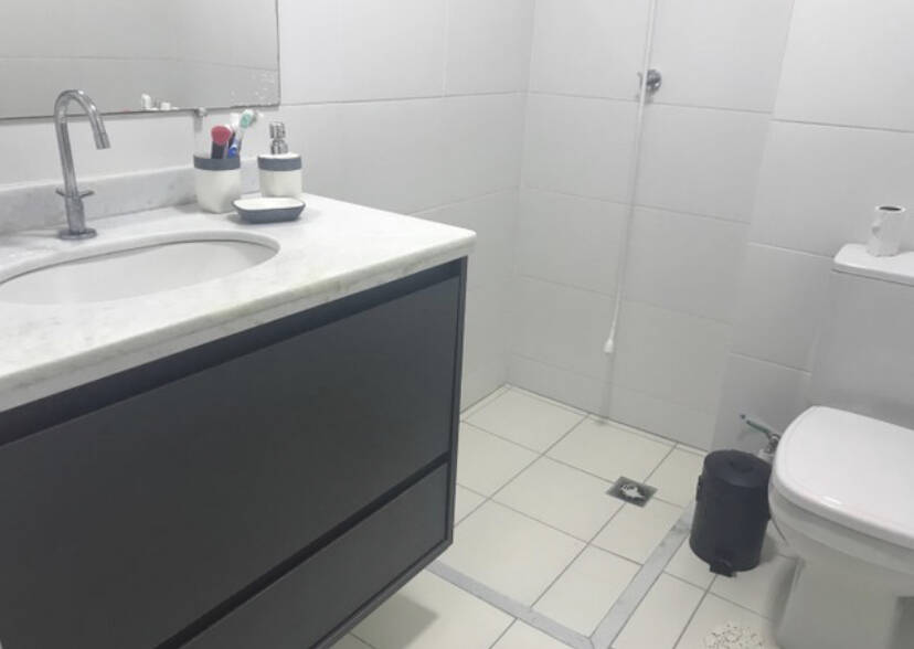 Apartamento à venda com 2 quartos, 62m² - Foto 4
