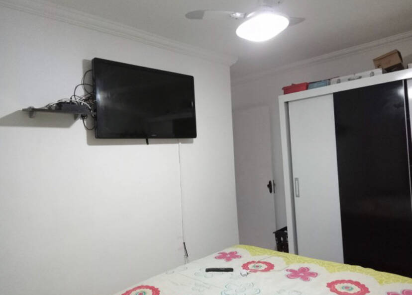 Casa à venda com 2 quartos, 47m² - Foto 9