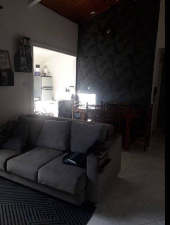 Casa à venda com 2 quartos, 47m² - Foto 12