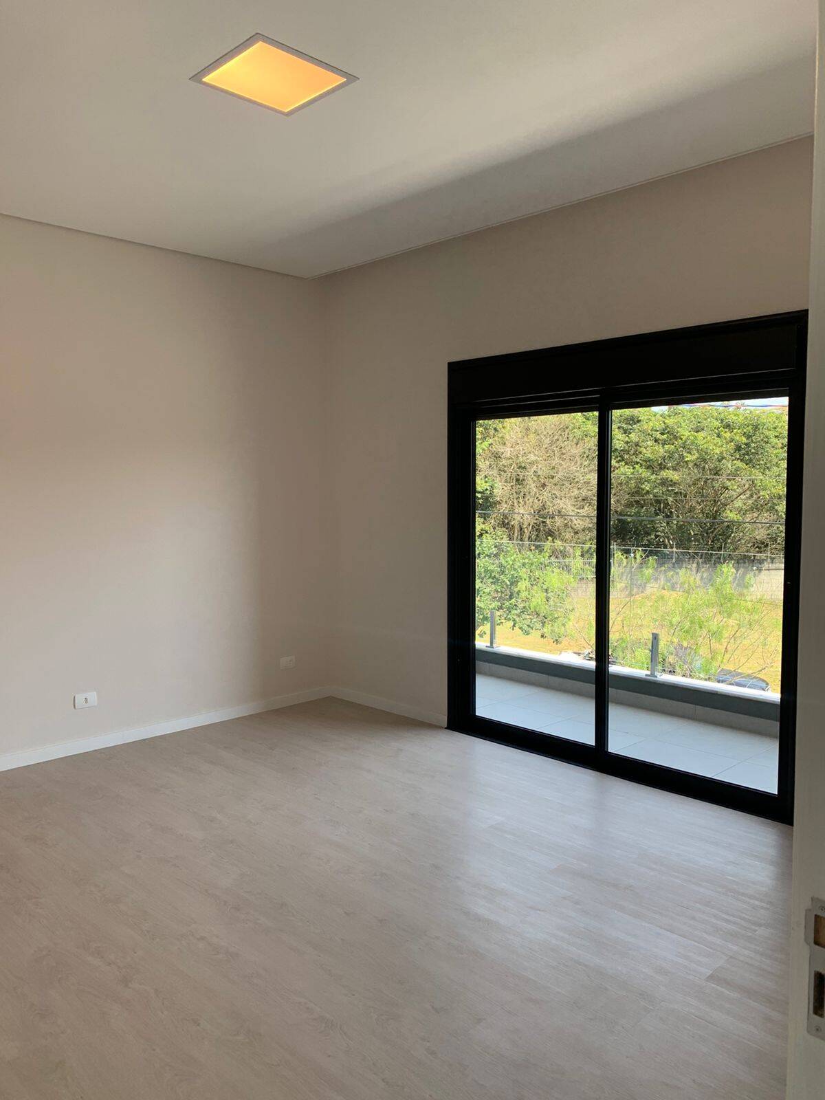 Casa à venda com 4 quartos, 270m² - Foto 5