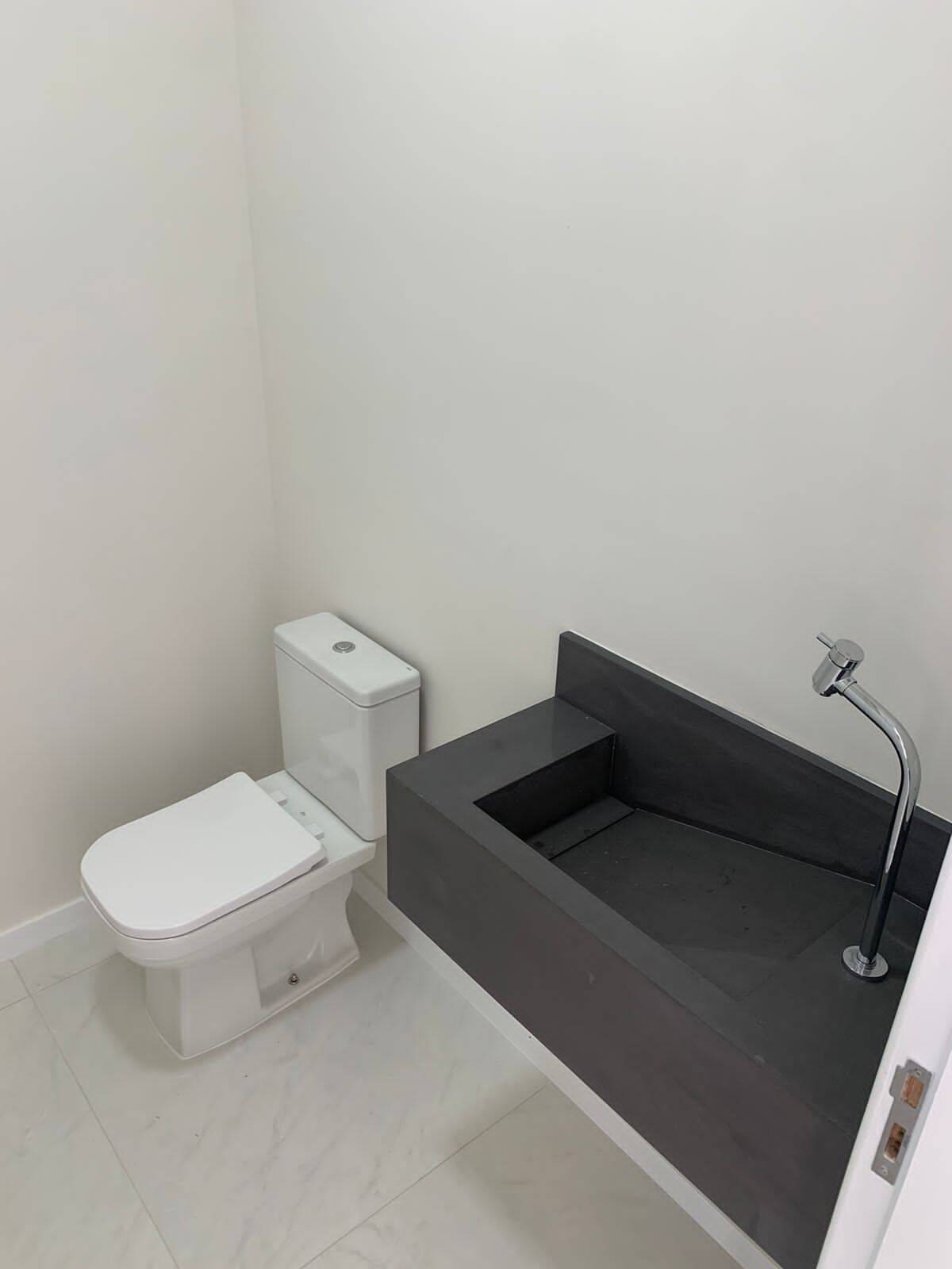 Casa à venda com 4 quartos, 270m² - Foto 7
