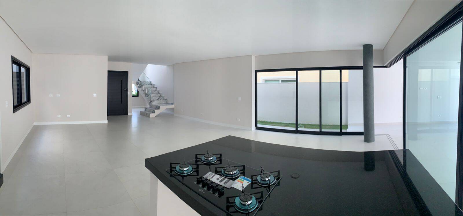 Casa à venda com 4 quartos, 270m² - Foto 11