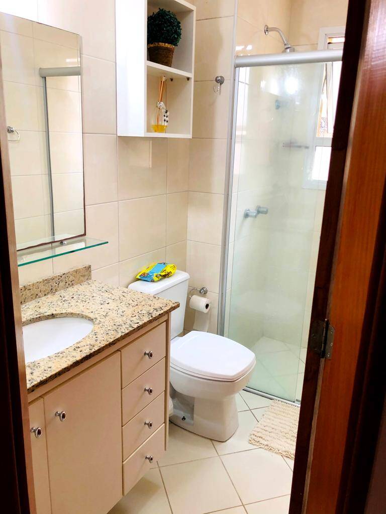 Apartamento à venda com 2 quartos, 70m² - Foto 4