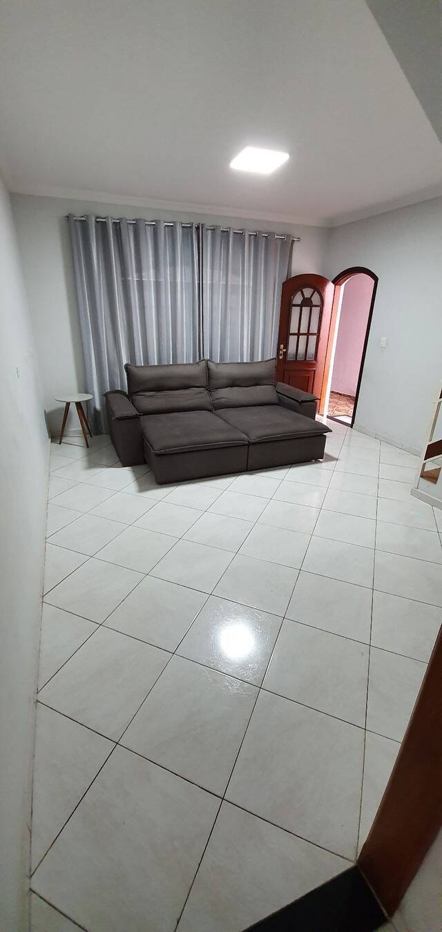 Sobrado à venda com 3 quartos, 179m² - Foto 2