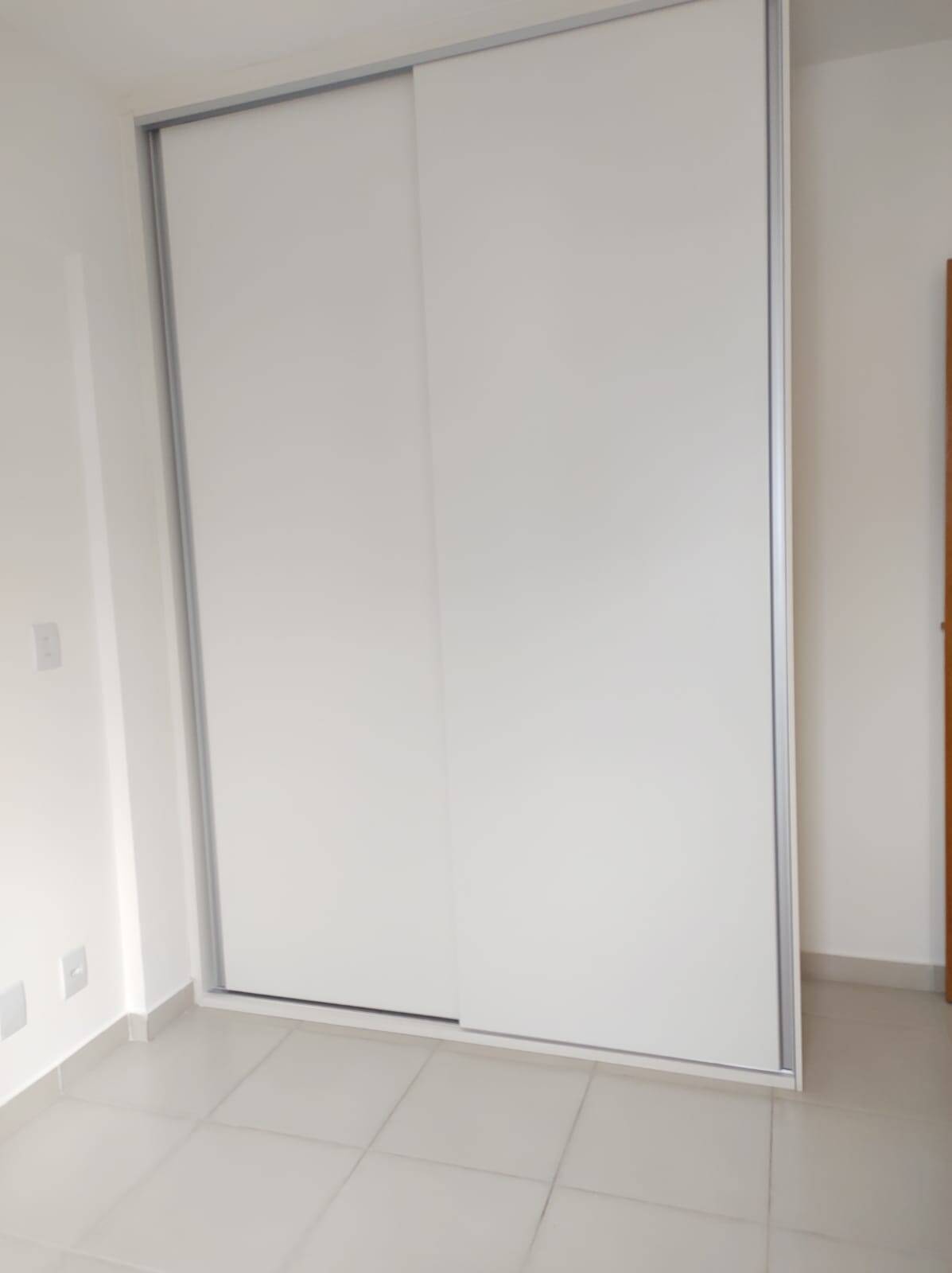 Apartamento à venda com 2 quartos, 69m² - Foto 8