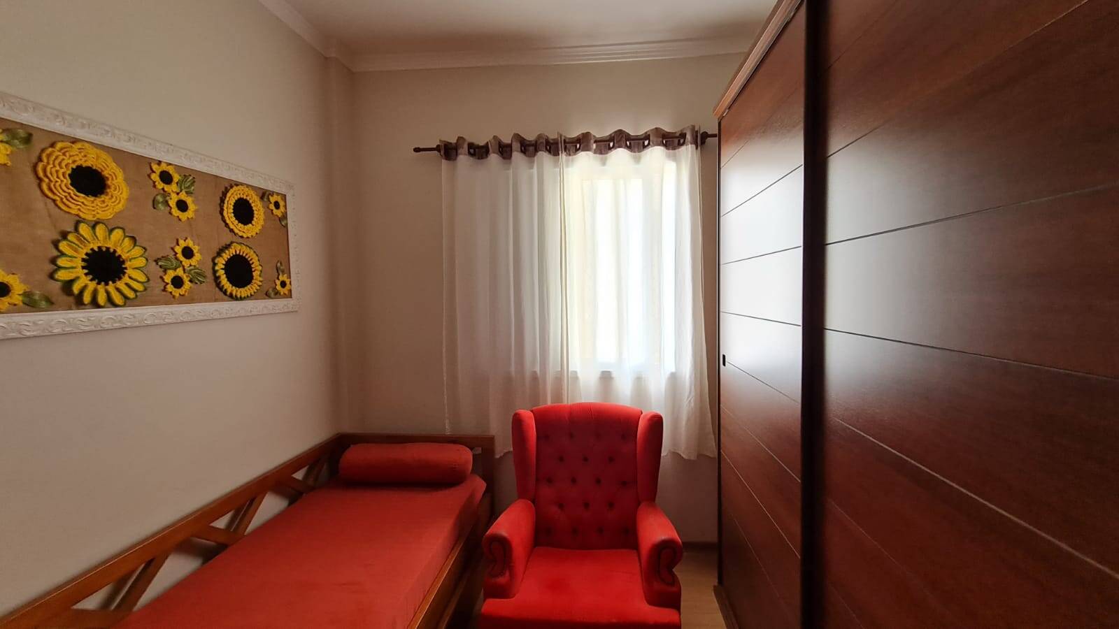 Apartamento à venda com 2 quartos, 70m² - Foto 5