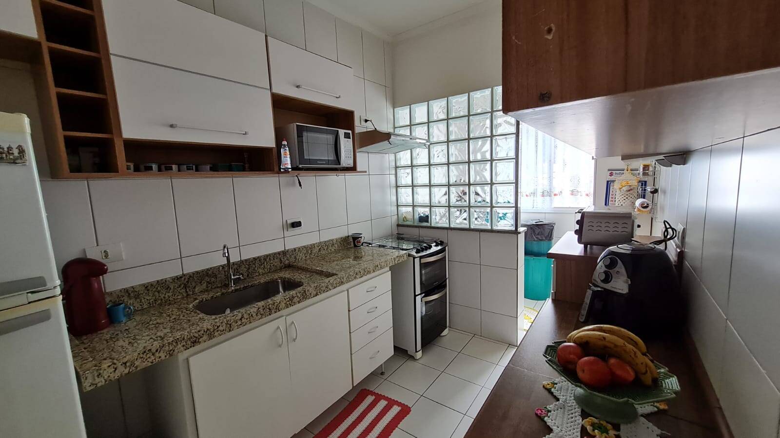 Apartamento à venda com 2 quartos, 70m² - Foto 15