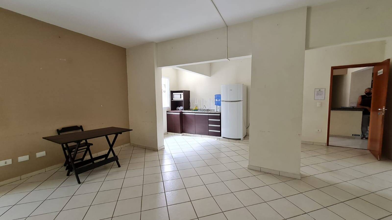 Apartamento à venda com 2 quartos, 70m² - Foto 14