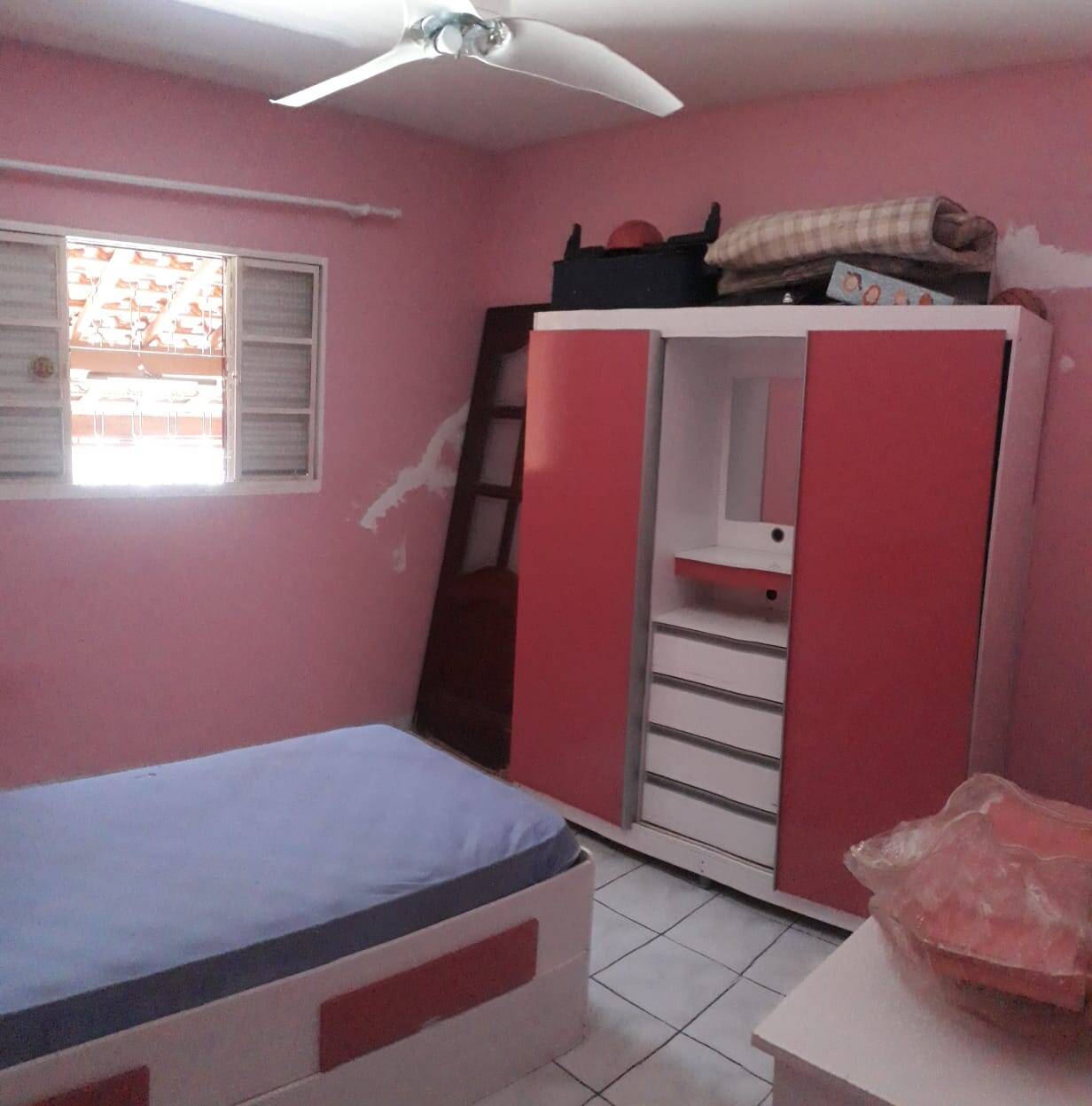 Casa à venda com 3 quartos, 175m² - Foto 3