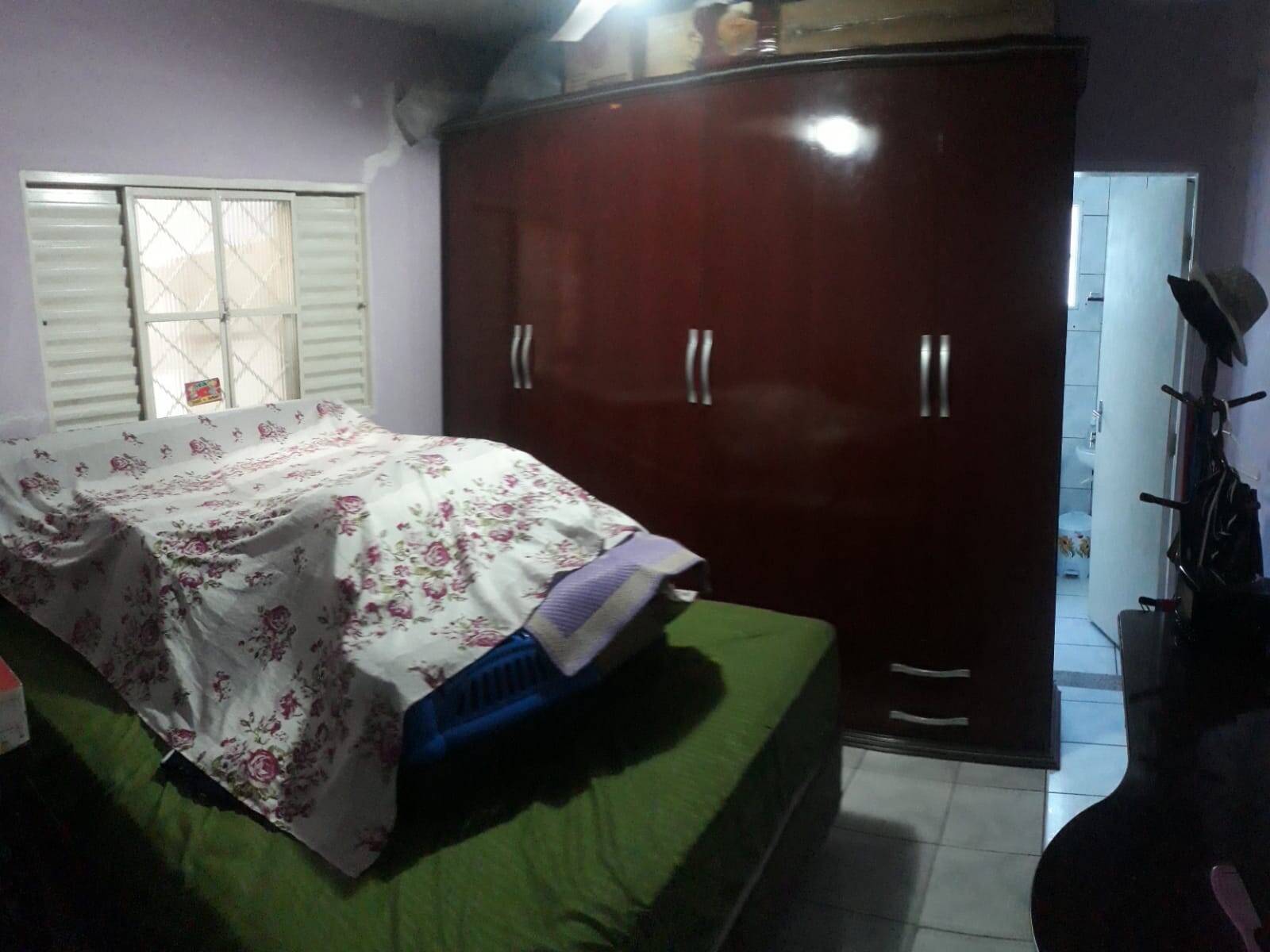 Casa à venda com 3 quartos, 175m² - Foto 4