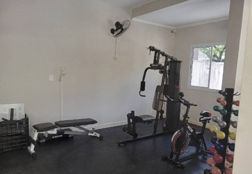 Apartamento à venda com 2 quartos, 75m² - Foto 14
