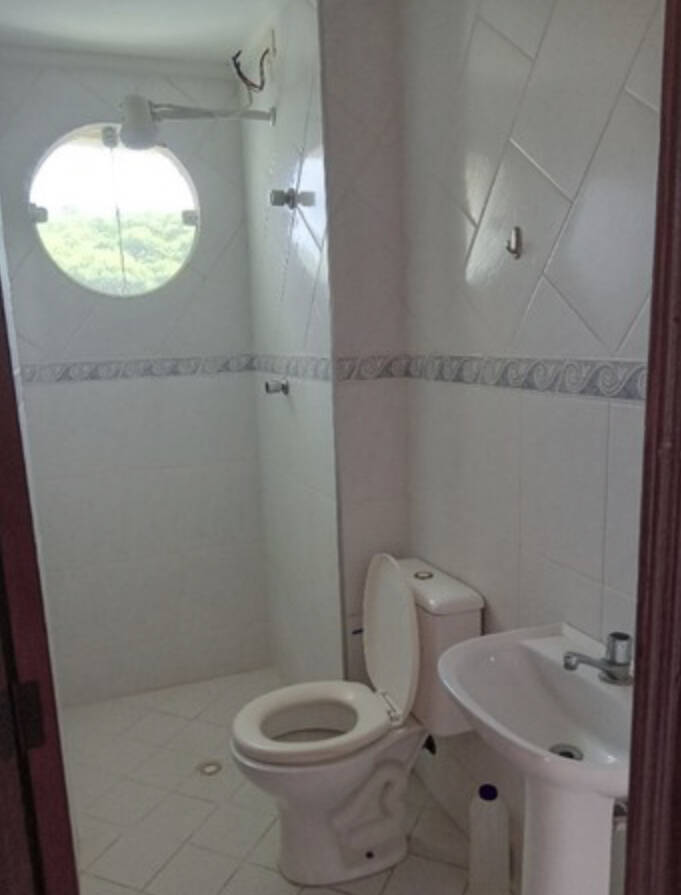 Apartamento à venda com 2 quartos, 75m² - Foto 13