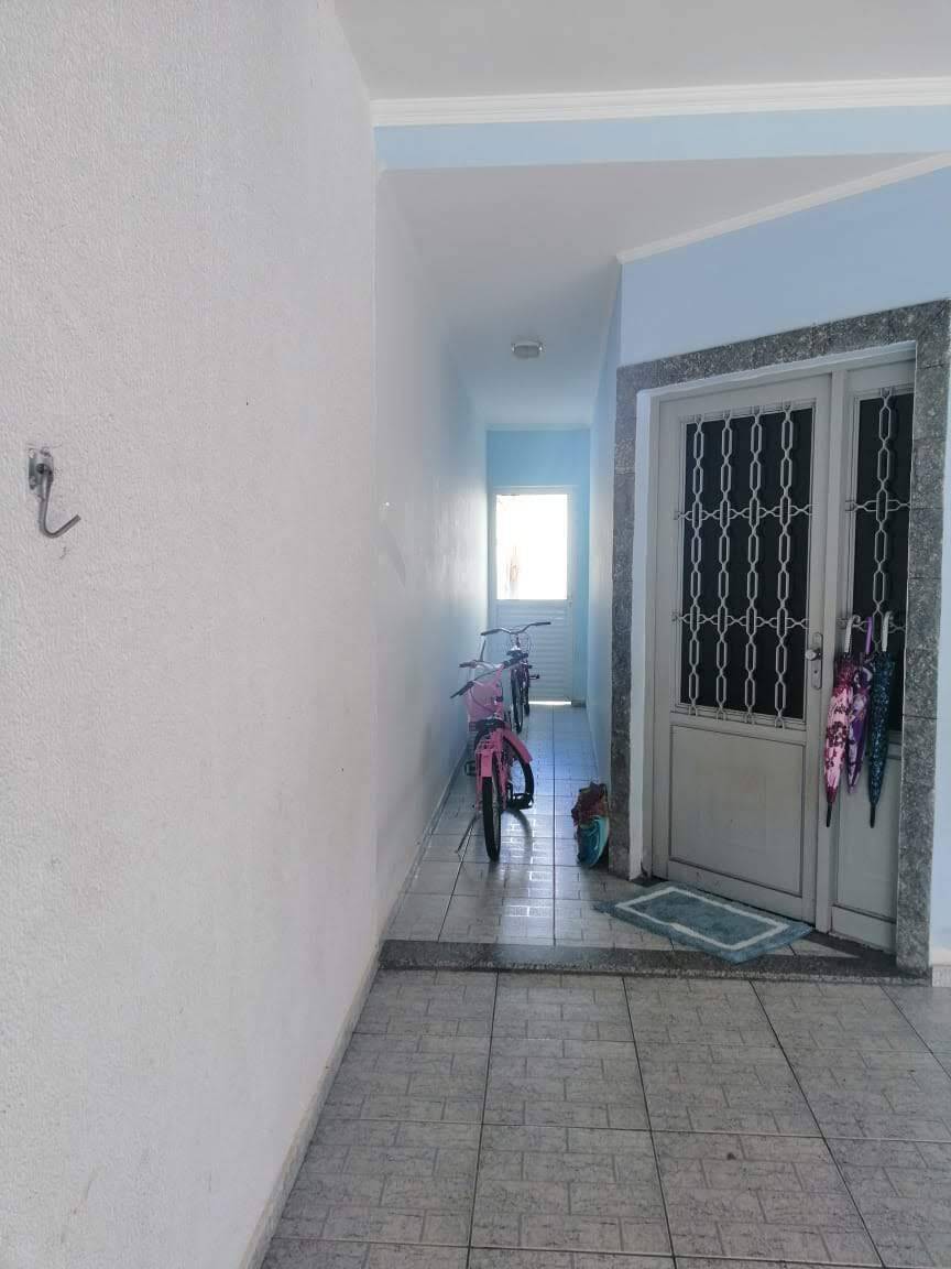 Casa à venda com 4 quartos, 195m² - Foto 5