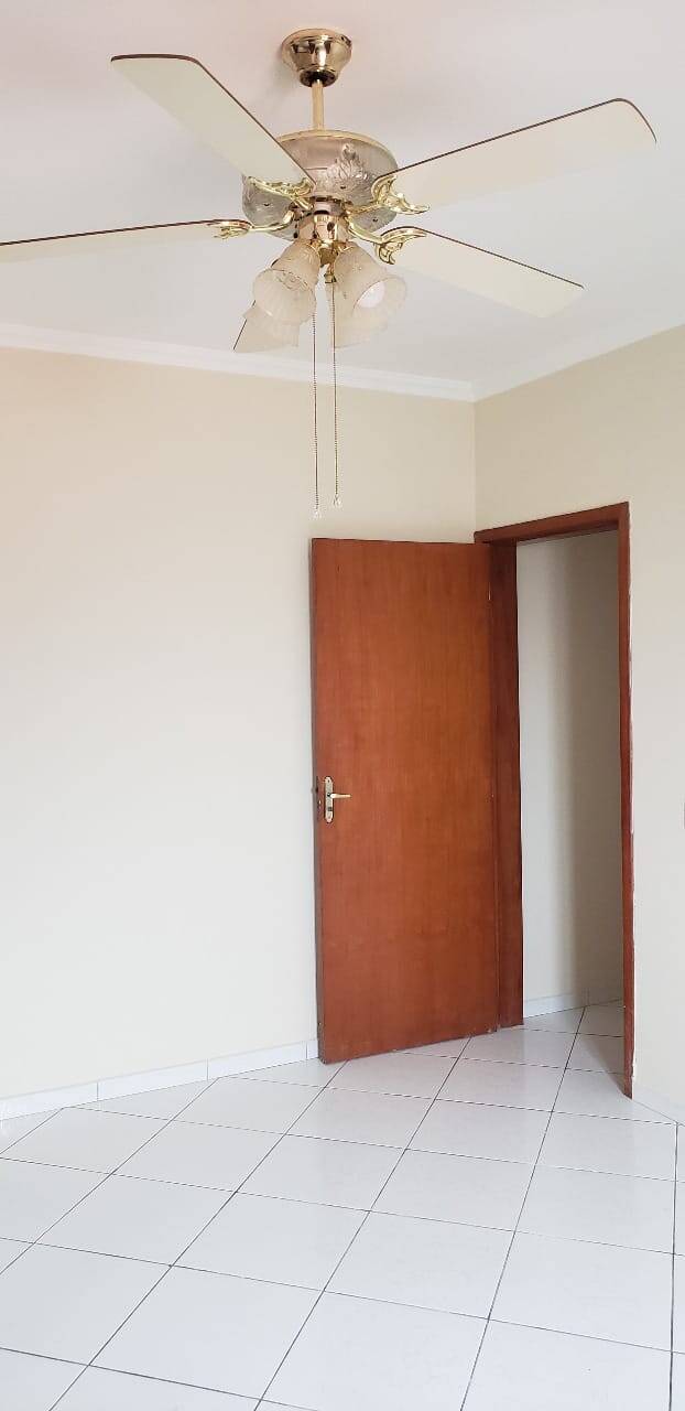 Casa à venda com 4 quartos, 195m² - Foto 21