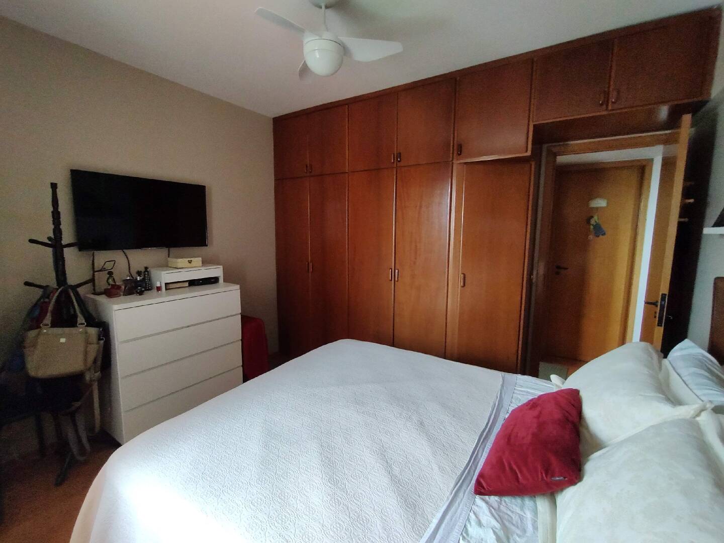 Apartamento à venda com 4 quartos, 130m² - Foto 15