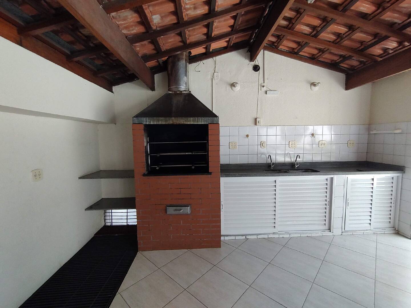 Apartamento à venda com 4 quartos, 130m² - Foto 25
