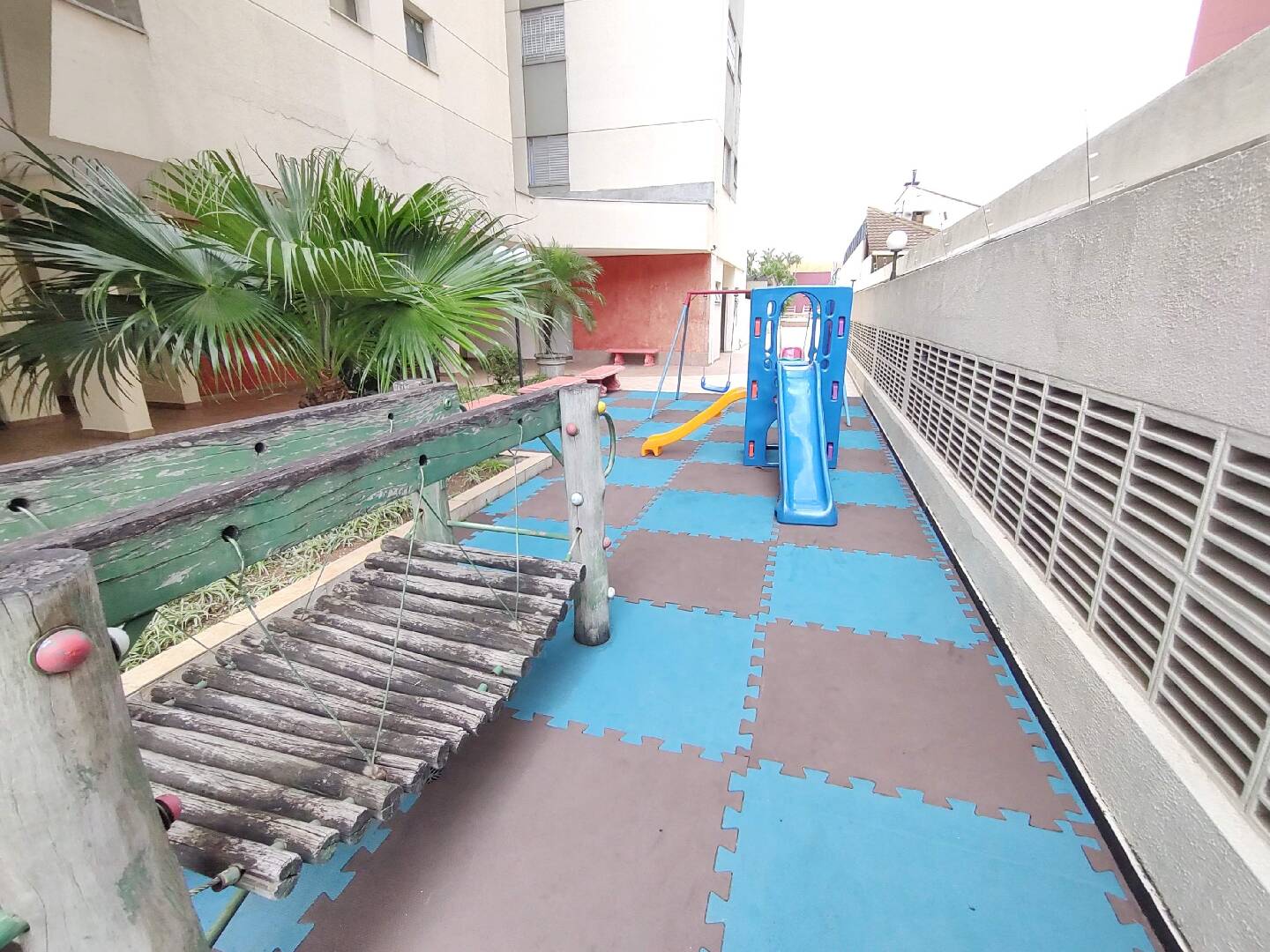 Apartamento à venda com 4 quartos, 130m² - Foto 46