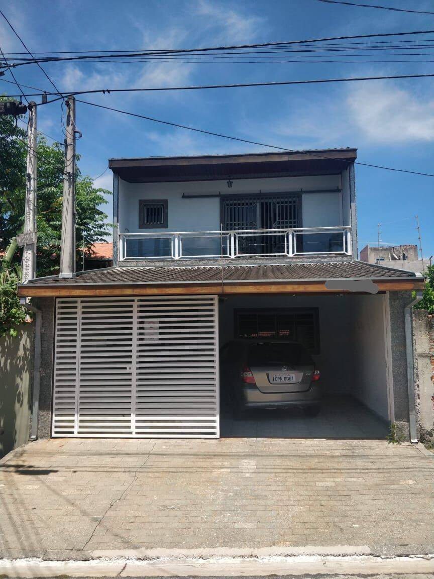 Sobrado à venda com 4 quartos, 197m² - Foto 1
