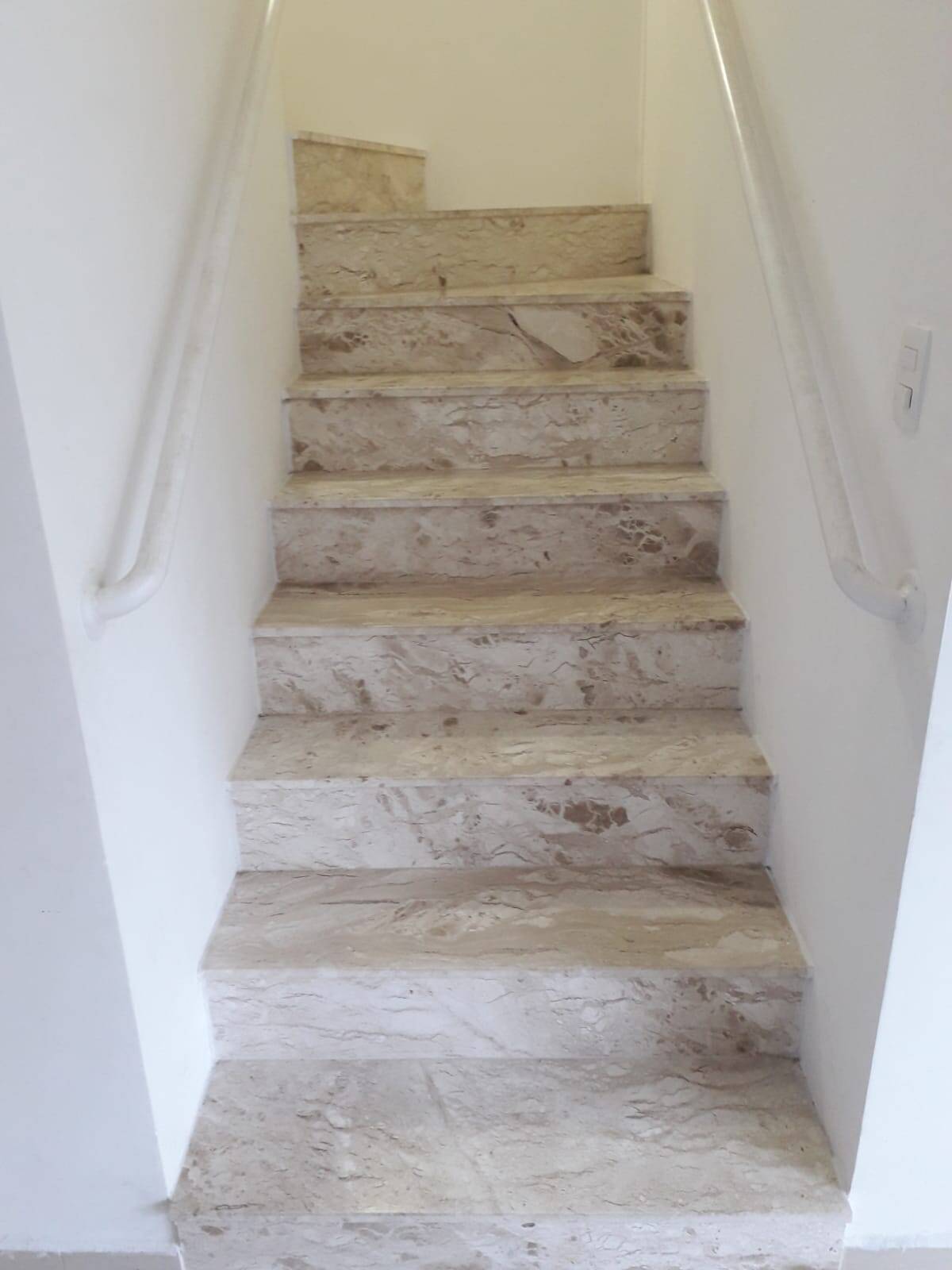 Casa à venda com 4 quartos, 136m² - Foto 16