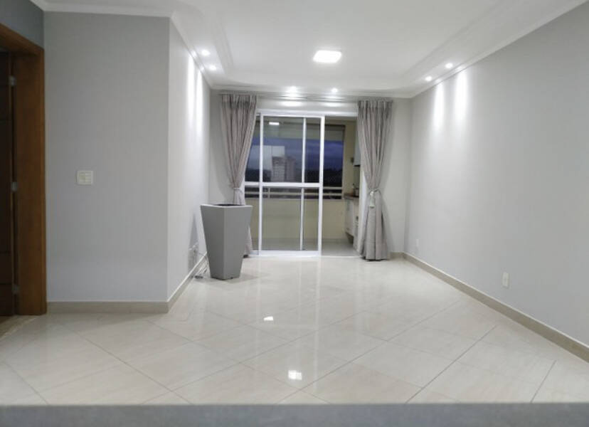 Apartamento à venda com 3 quartos, 111m² - Foto 5