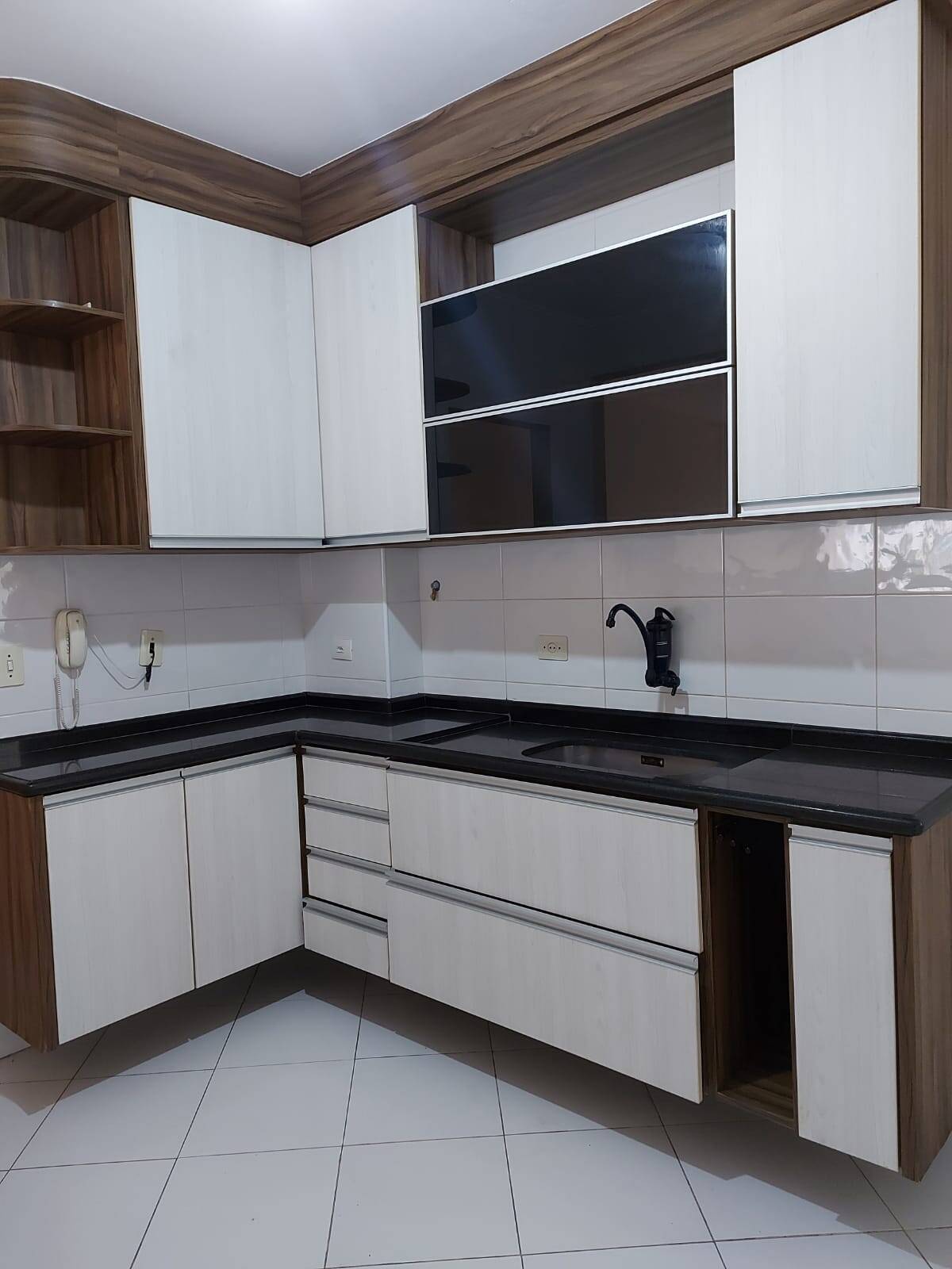 Apartamento à venda com 3 quartos, 83m² - Foto 7