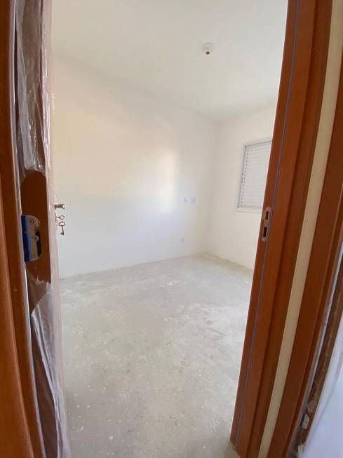 Apartamento à venda com 2 quartos, 56m² - Foto 11