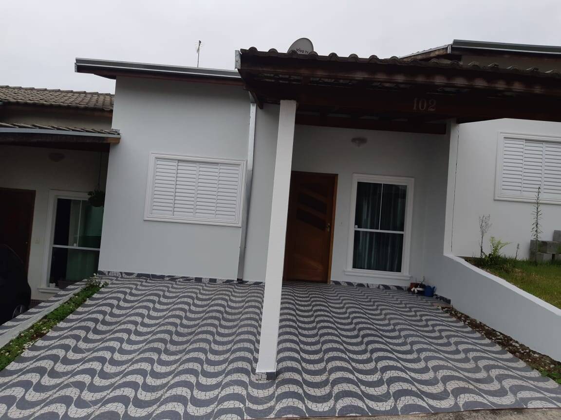 Casa à venda com 2 quartos, 67m² - Foto 11