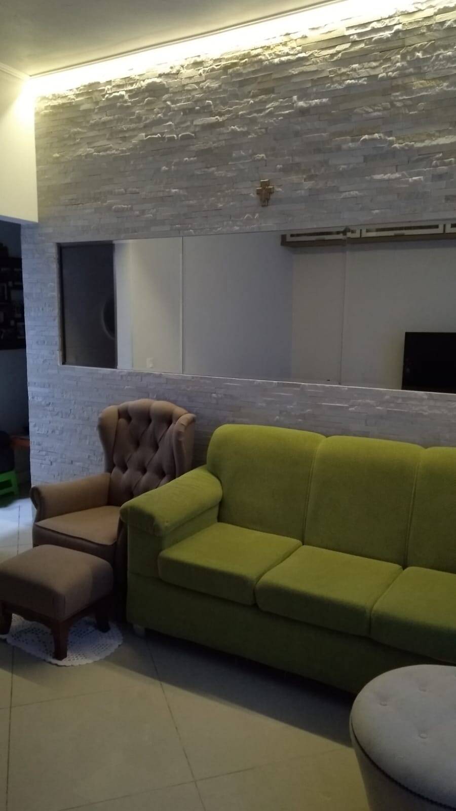 Apartamento à venda com 2 quartos, 60m² - Foto 2