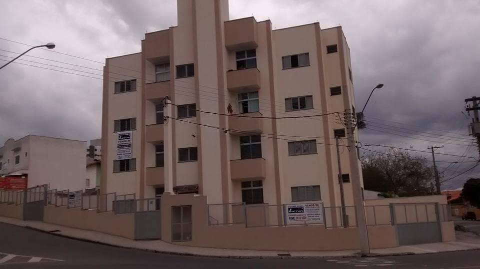Apartamento à venda com 2 quartos, 60m² - Foto 18