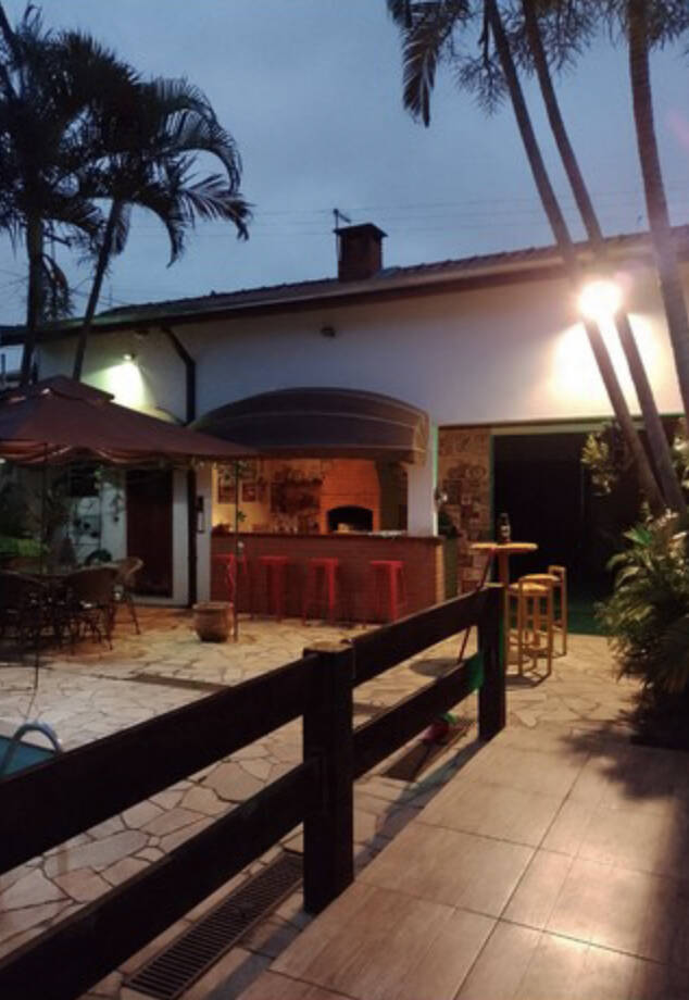 Casa à venda com 2 quartos, 170m² - Foto 7