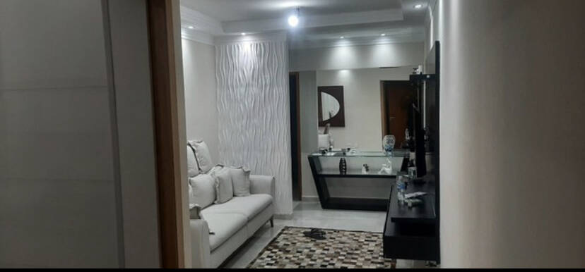 Apartamento à venda com 3 quartos, 96m² - Foto 1