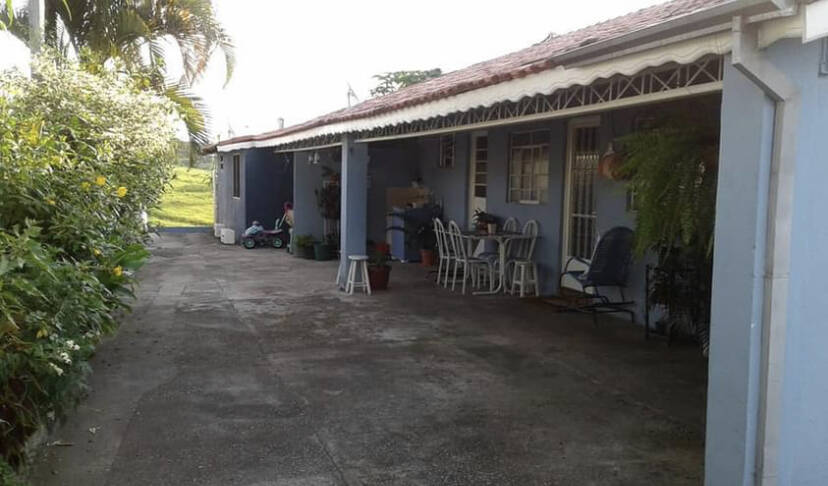 Casa à venda com 1 quarto, 760m² - Foto 3