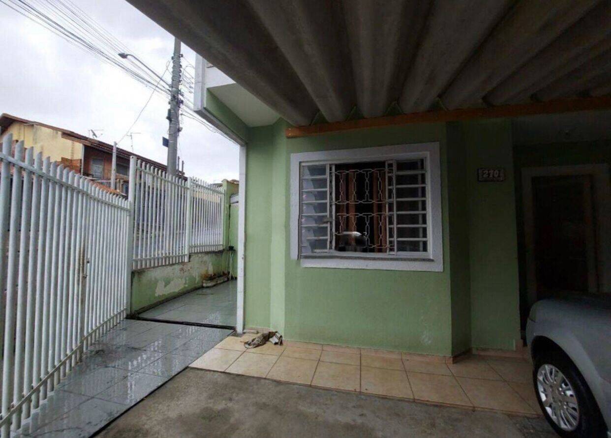 Casa à venda com 3 quartos, 92m² - Foto 2