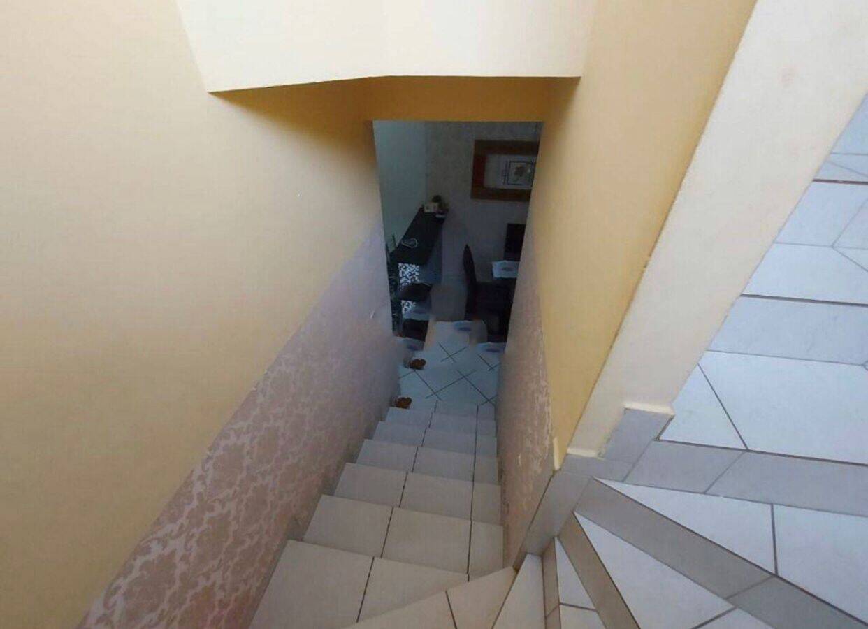 Casa à venda com 3 quartos, 92m² - Foto 15
