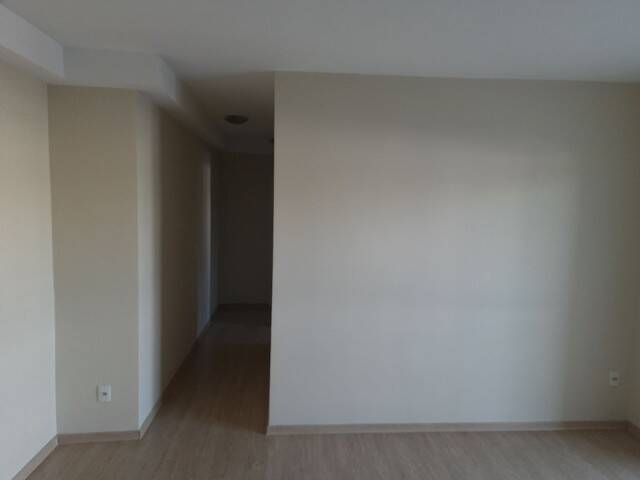 Apartamento à venda com 2 quartos, 63m² - Foto 9