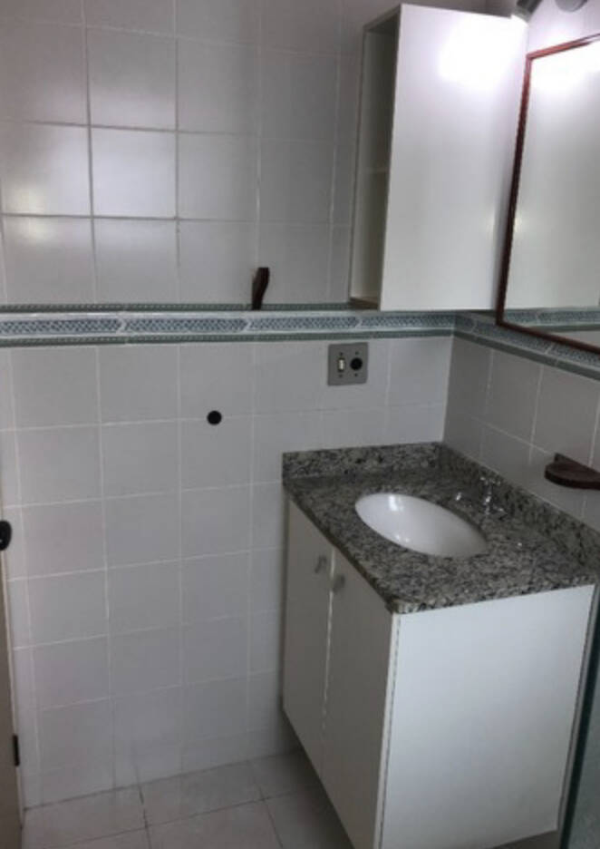 Apartamento à venda com 3 quartos, 77m² - Foto 2