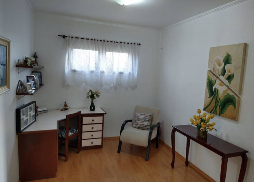 Casa à venda com 5 quartos, 264m² - Foto 4