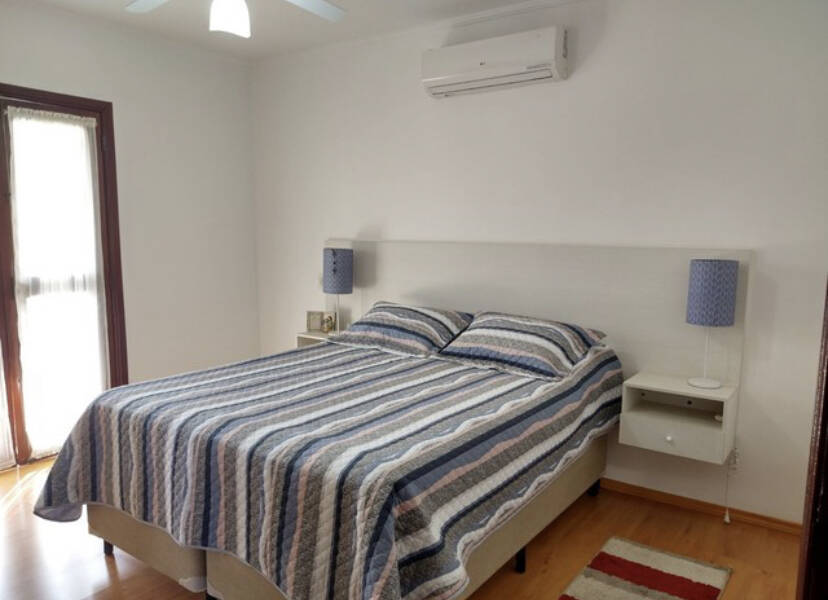 Casa à venda com 5 quartos, 264m² - Foto 16