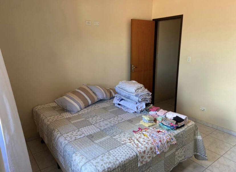 Casa à venda com 4 quartos, 220m² - Foto 4