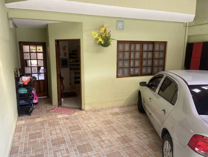 Casa à venda com 4 quartos, 220m² - Foto 18