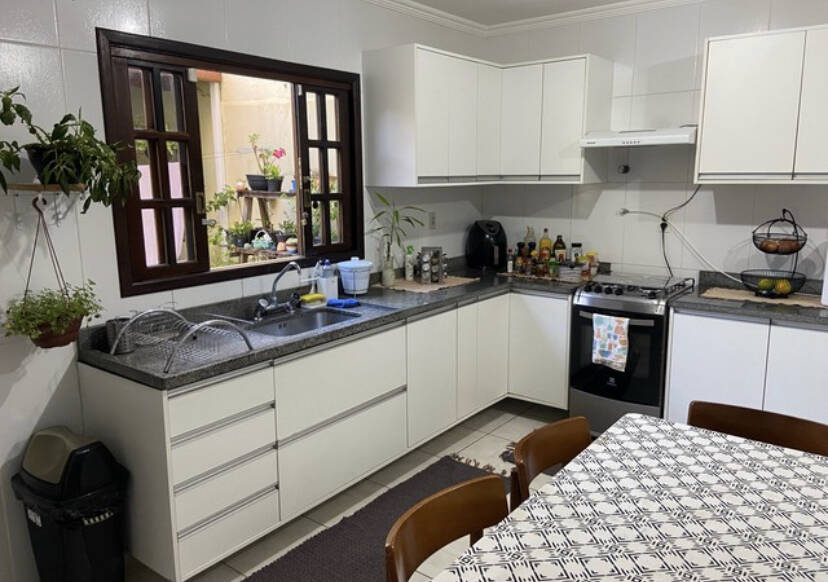 Casa à venda com 4 quartos, 220m² - Foto 20