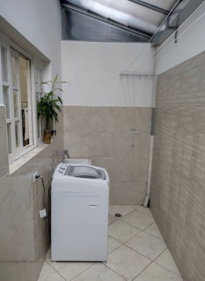 Casa à venda com 2 quartos, 80m² - Foto 13