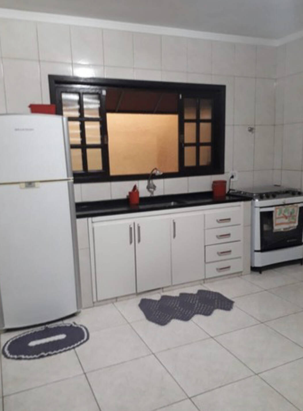 Casa à venda com 3 quartos, 160m² - Foto 2
