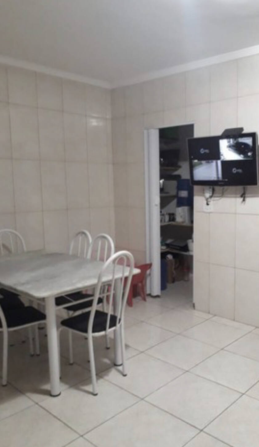 Casa à venda com 3 quartos, 160m² - Foto 13
