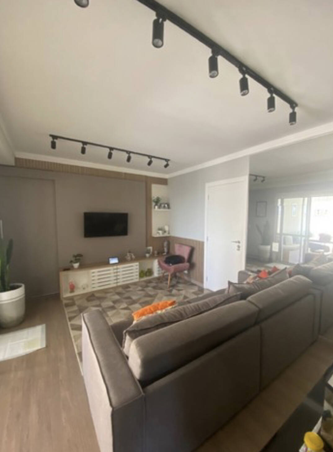 Apartamento à venda com 3 quartos, 90m² - Foto 1