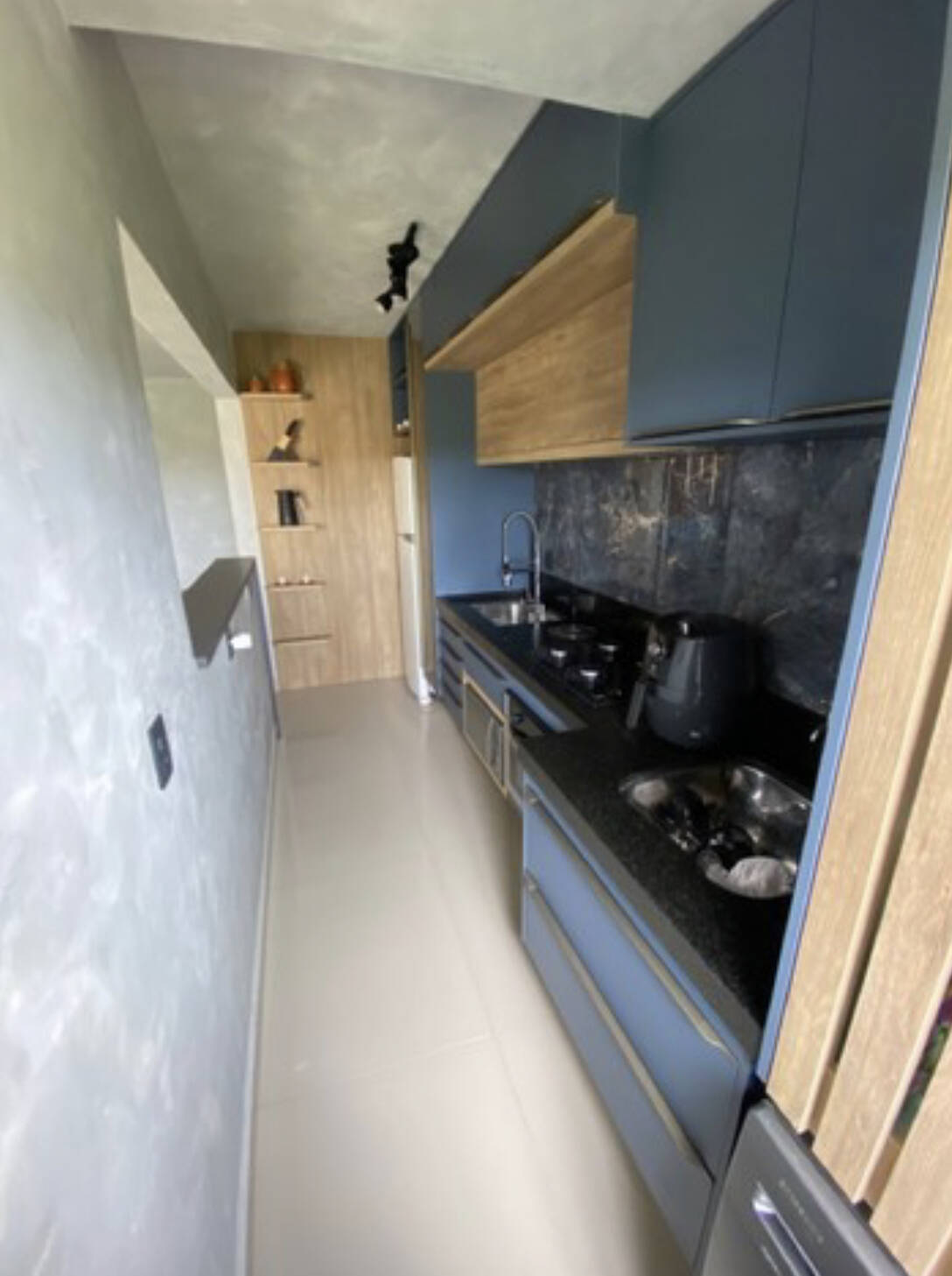 Apartamento à venda com 2 quartos, 57m² - Foto 2