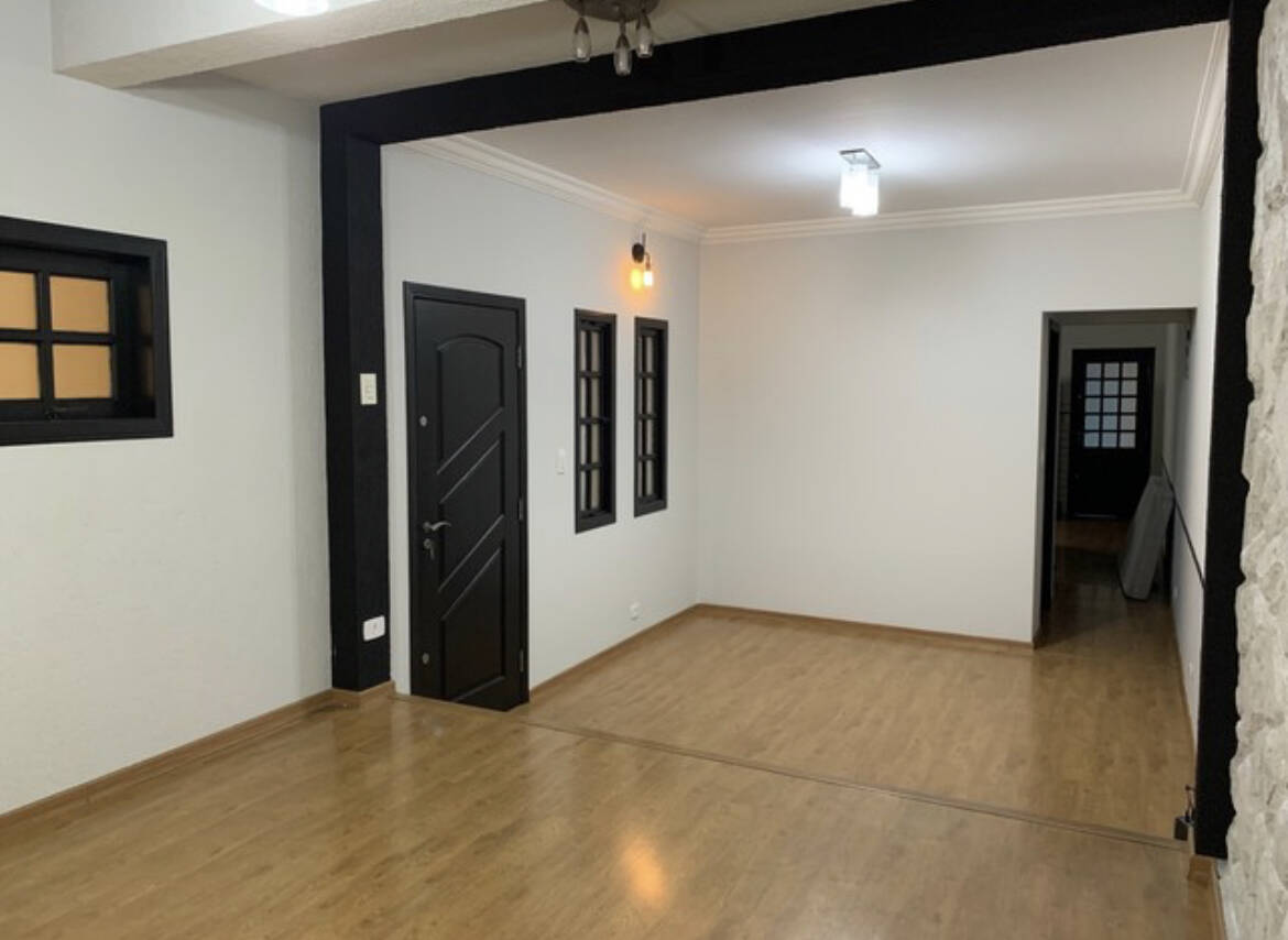 Casa à venda com 4 quartos, 189m² - Foto 1