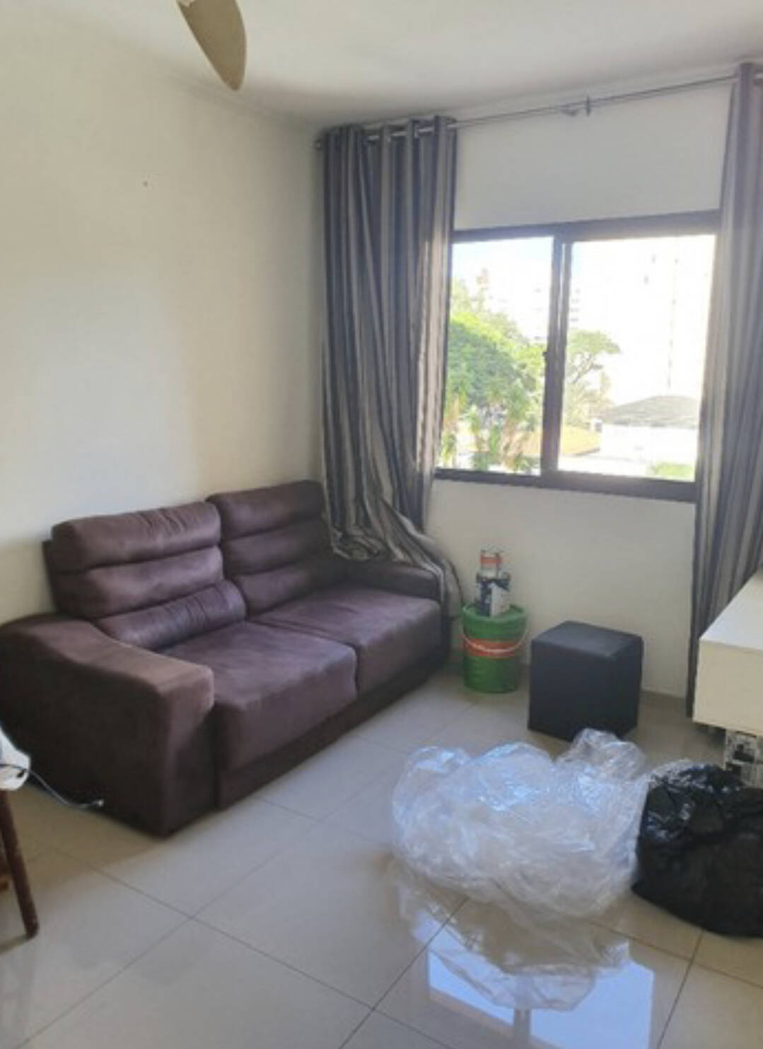 Apartamento à venda com 1 quarto, 42m² - Foto 1